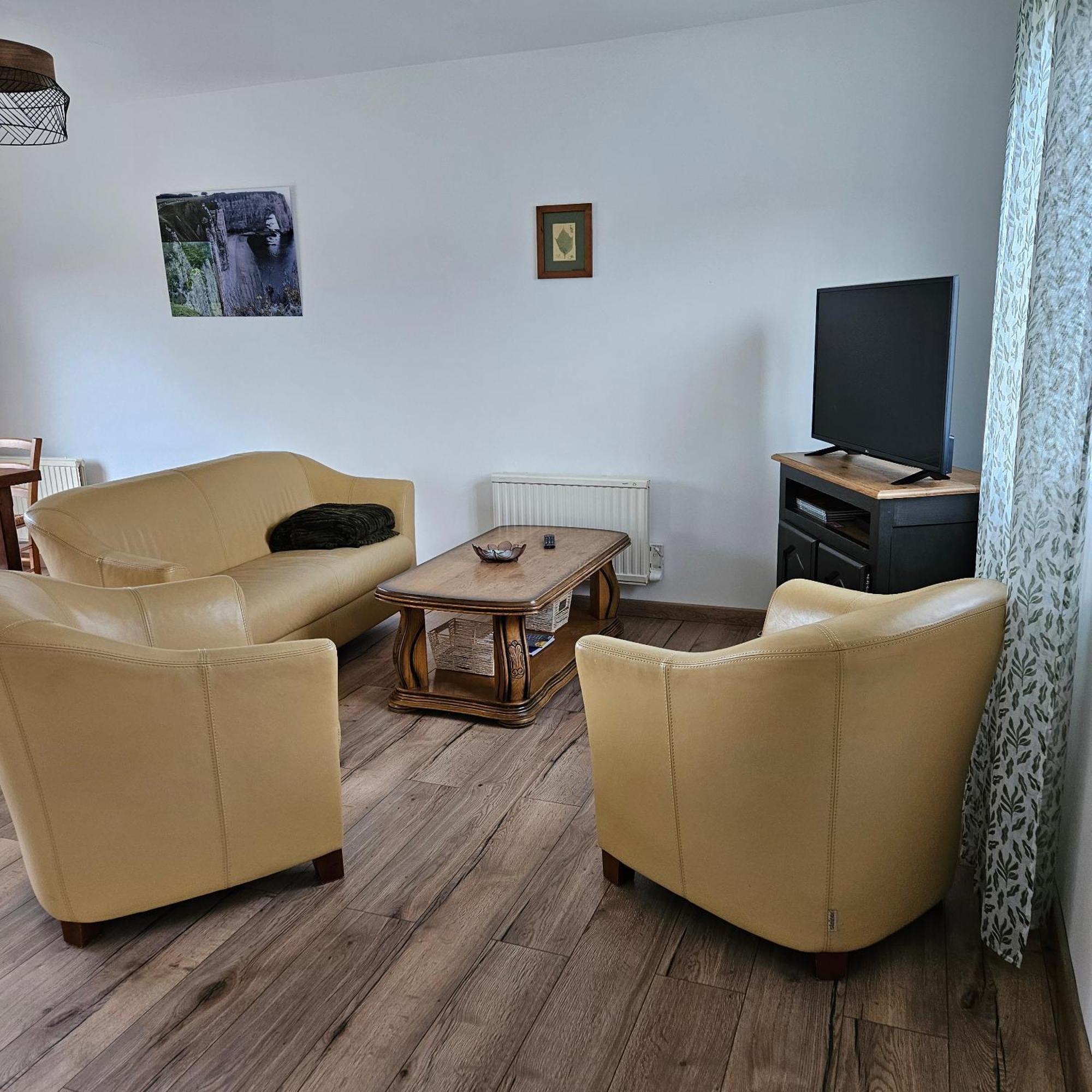 En Chemin Vers Etretat Les Loges  Eksteriør billede